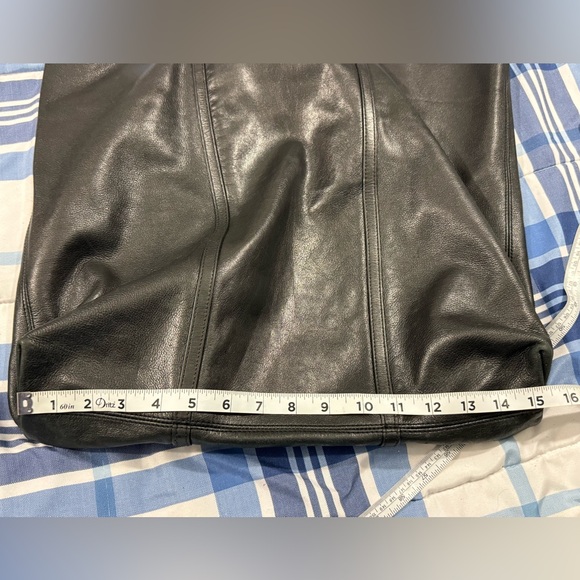 Banana Republic Black Leather Tote Bag Shoulder Carry - Picture 12 of 15